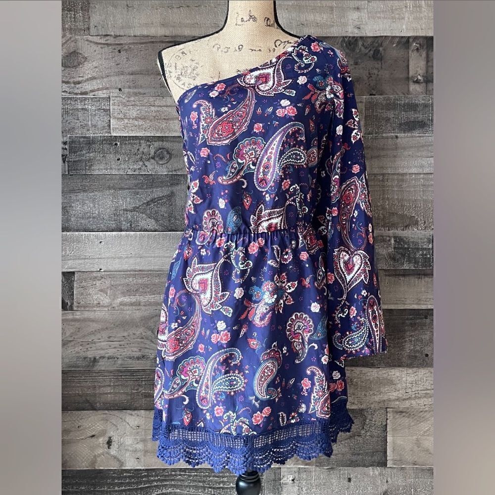 NWT 2b Bebe Dress  